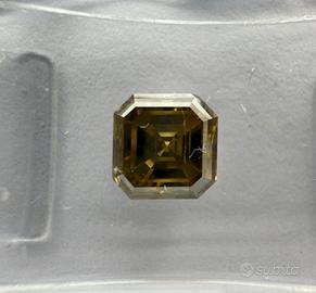 Diamante Fancy Natural