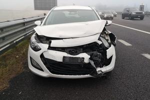 Hyundai i30 1.6 CRDi 128 CV 5p. Comfort INCIDENTAT