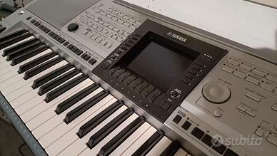 Tastiera Yamaha PSR 3000