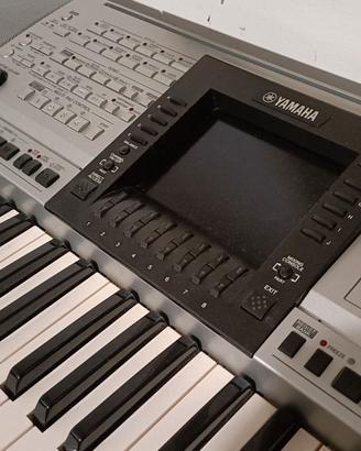 Tastiera Yamaha PSR 3000