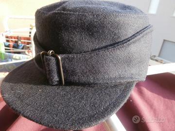 Cappello stile austriaco in lana