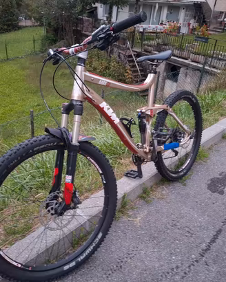 KTM BARK 30