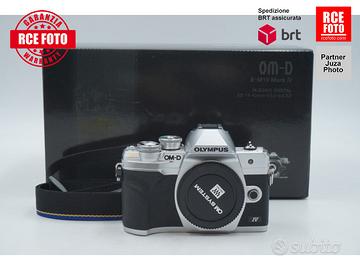 Olympus OM-D E-M10 IV