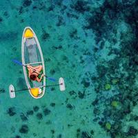 Kayak trasparente in policarbonato