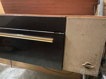 Mobile radio giradischi stereo vinatge GRUNDIG