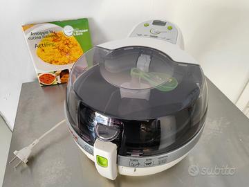 Tefal ActiFry Snacking FZ7070
-Friggitrice ad aria