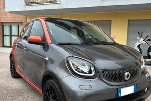 smart fourfour 90cv turbo - neopatentati