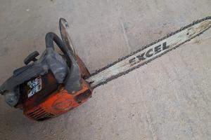 Serra a scoppio oleomac