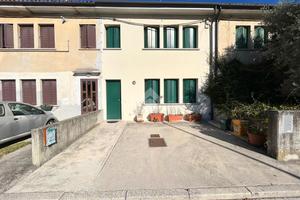 VILLA A SCHIERA A CODROIPO