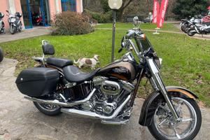 Harley-davidson CVO Softail Convertible