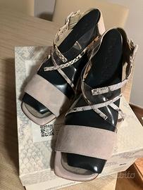 Scarpe in camoscio