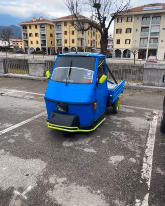 Ape 50