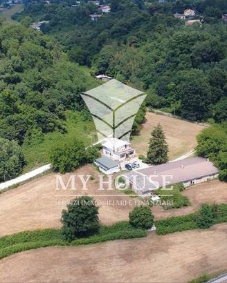 Immobile di 2300 m² a Labico
