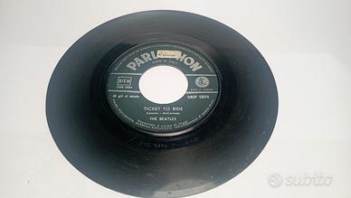 BEATLES, 45 giri Ticket to ride/Yes it is 