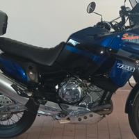 Yamaha XTZ supertenerè 750
