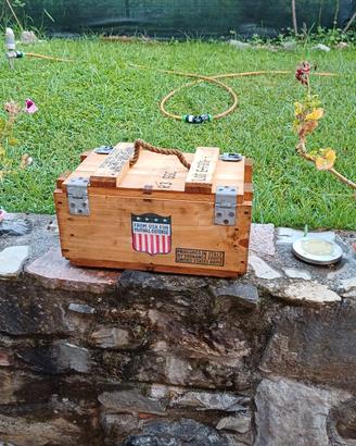 Cassetta militare in legno US