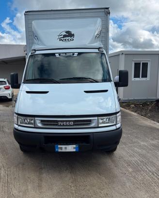 IVECO DAILY 35C12 MEZZA CENTINA 2.3 120 CV
