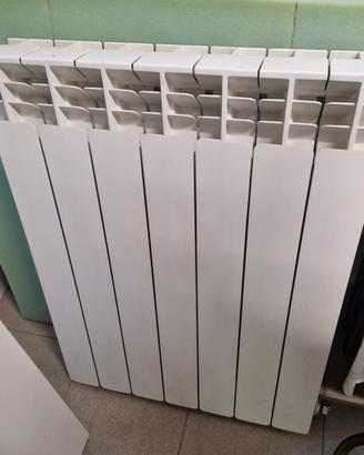 radiatore alluminio 600/700