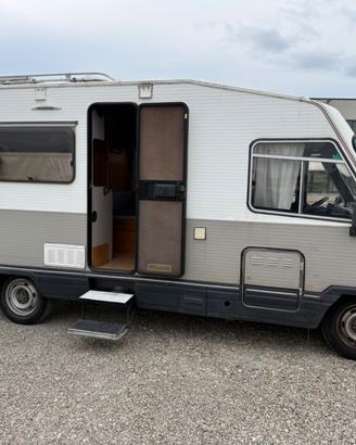 Laika LASERHOME 57 S FIAT 2.5 TD 4 POSTI LETTO