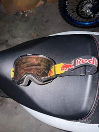 Mascherina redbull