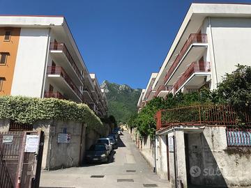AMPIO LOCALE TERRANEO DI 108 MQ