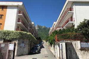AMPIO LOCALE TERRANEO DI 108 MQ