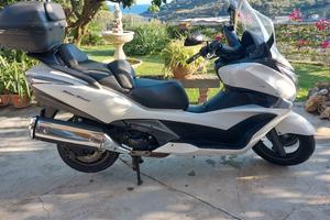 Honda SW-T400 - 2012