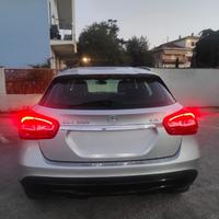 Mercedes-Benz GLA 220 CDI