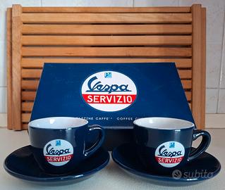 Coppia di tazzine per caffè Vespa