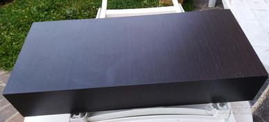 Scalino, rialzo, sotto scrivania...