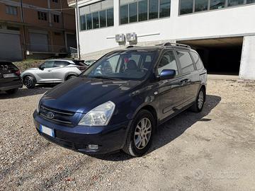Kia carnival 7 posti