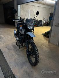 Royal enfield himalayan