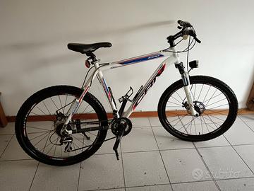 Mtb cbr carnielli 1000 