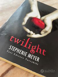 Twilight - Stephenie Meyer