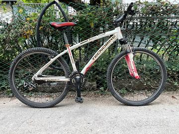 Bici mountain bike