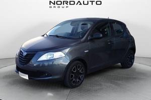 Lancia Ypsilon 1.2 69cv S Momodesign