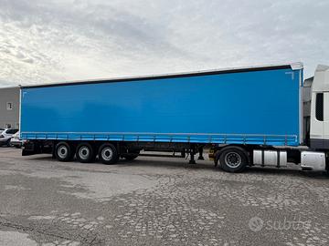 Semirimorchio centinato Schmitz anno 2013