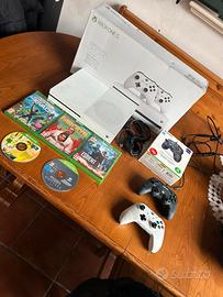 Xbox One S 1TB + giochi