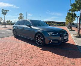 Audi A4 quattro Avant S-Line 2.0tdi 190CV S-tronic