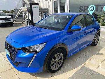 Peugeot 208 motore elettrico 136 CV 5 porte Allure