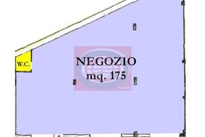 Immobile di 204 m² con 1 locale a Cesena
