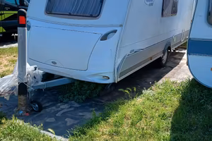 roulotte caravelair deluxe 486 