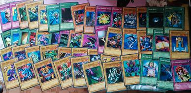 Yu-Gi-Oh! Dark Magician (Mago Oscuro) + 49 Carte
