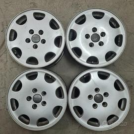 4 Cerchi da 15' in Lega - Audi - A4 A6 8 D0601025 