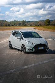 Ford Fiesta ST