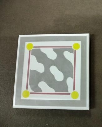 Cedit,piastrella"The Milan Style"di E.Sottsass1989