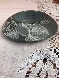 Posacenere in pietra ollare inciso a mano