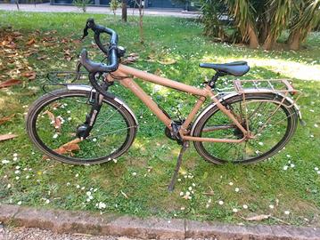 Bici gravel ibrida Regina