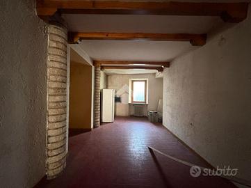 MULTILOCALE A SASSOFERRATO