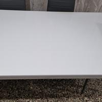 tavolo in vetro allungabile compreso di 8 sedie